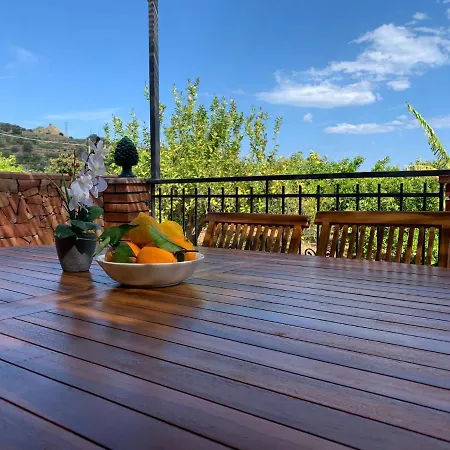 Casa Della Zagara Holiday home Trappitello